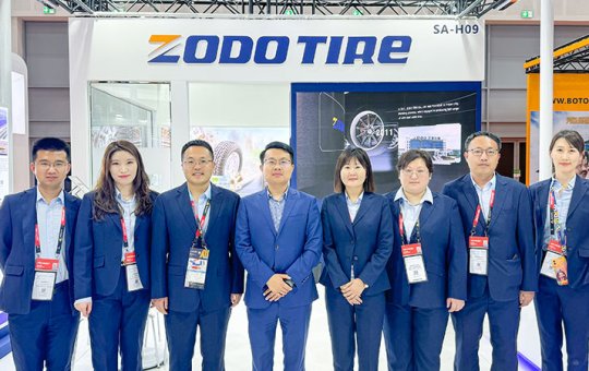 2024年全球展会第13站,正道轮胎亮相2024 年中东(迪拜)国际汽车零部件、汽车技术及服务展览会